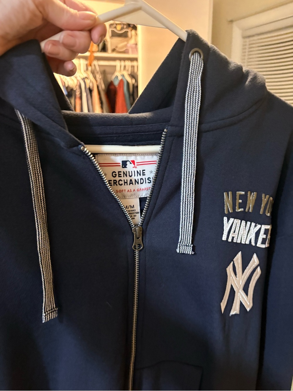 Genuine Merchandise Navy New York Yankees Zip Hoodie with Embroidered Logo